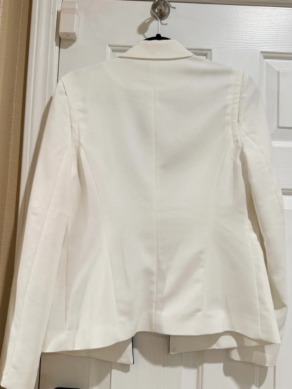 Crisp White Open-Front Blazer with Black Lapel Accents